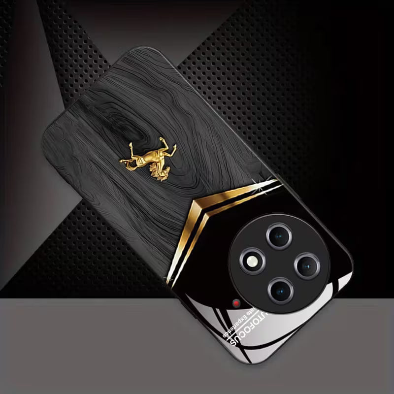 OnePlus - Black Textured Golden Horse Pattern Case